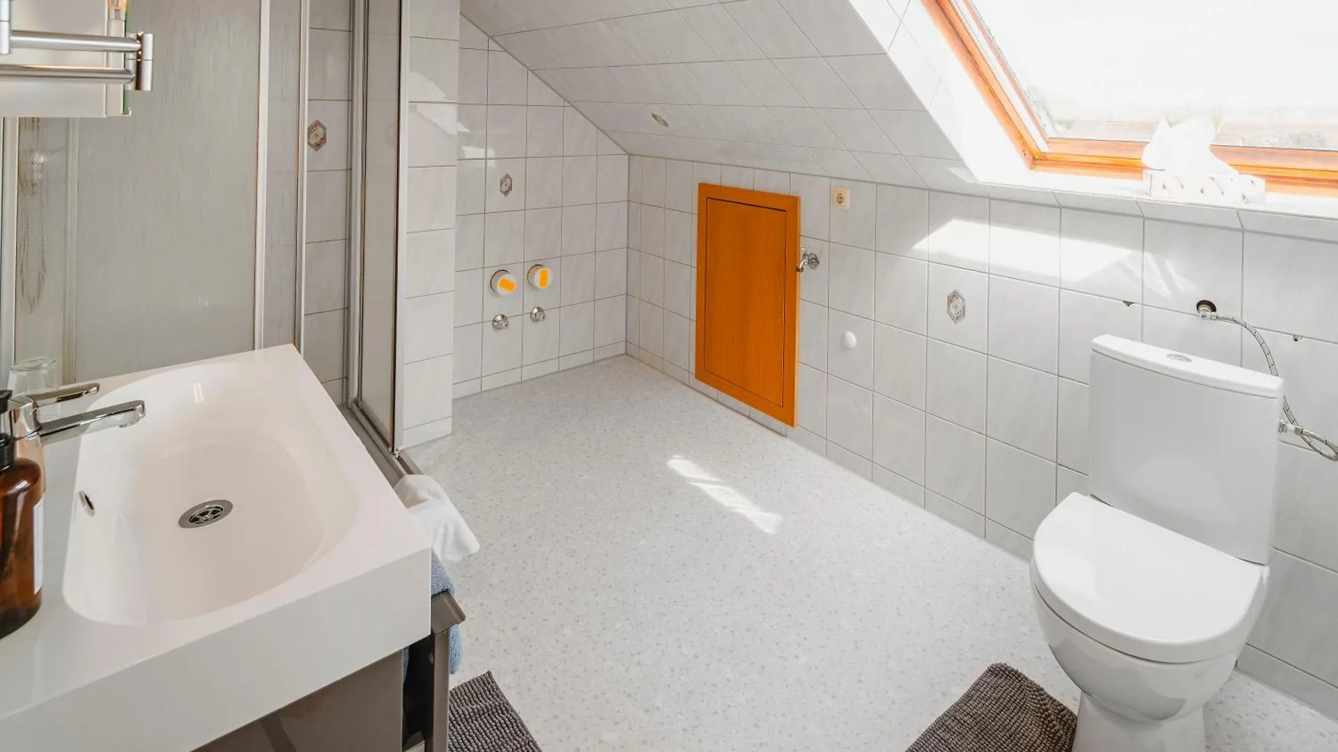 بيت ضيافة Hotel Pension Futterknecht بورغاو